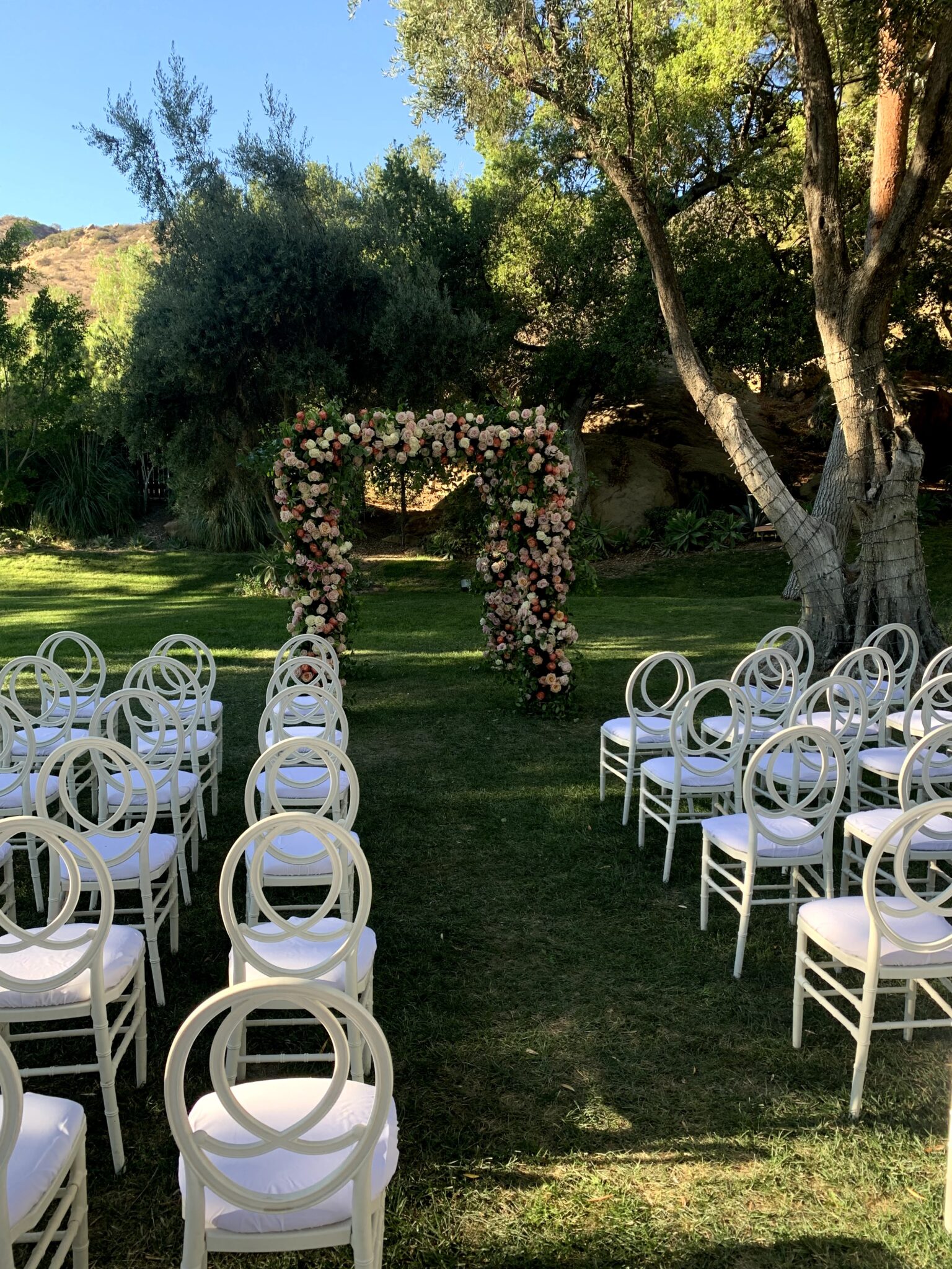Hummingbird Nest Ranch Ventura Wedding Minister�s Best